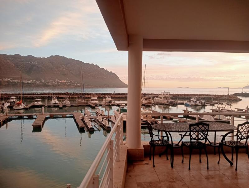 To Let 3 Bedroom Property for Rent in Somerset West Western Cape